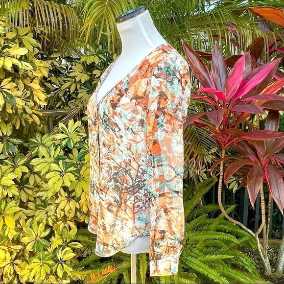 Bebe Button Down Blouse - Picture 4 of 8